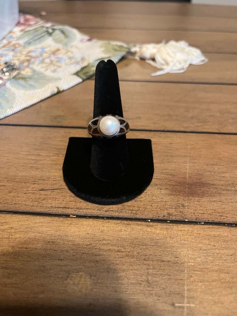 Vintage Sterling Silver Pearl and Cognac Inlay Modernist Ring Size 9